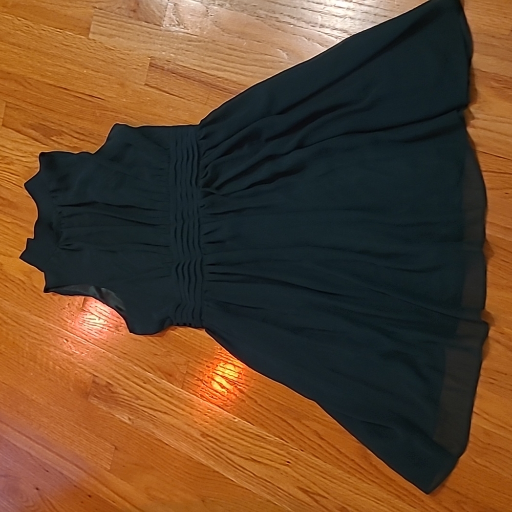 YA Los Angeles High Neck Green Chiffon Dress Size M